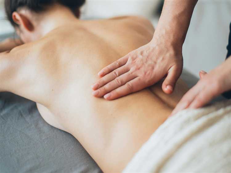 Грыжа и массаж Польза и противопоказания для здоровья