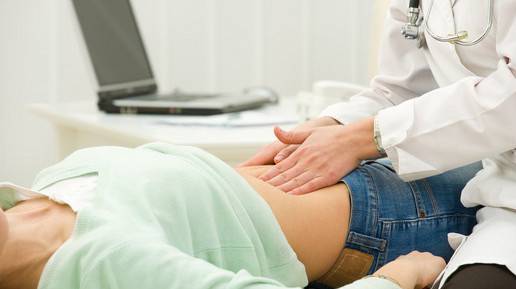 осмотр живота