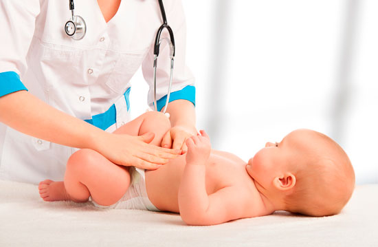 осмотр новорожденного